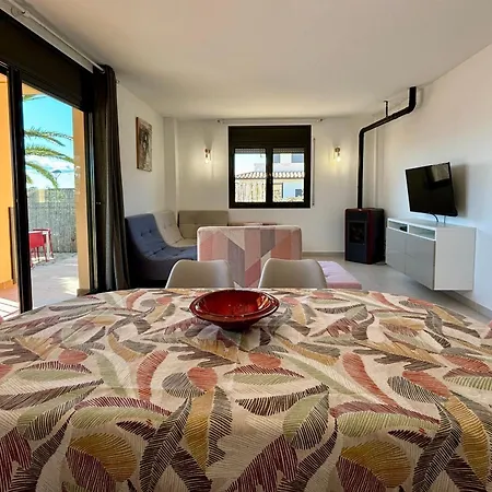 Tramuntana In L Estartit Mit Privatem Pool Holiday home
